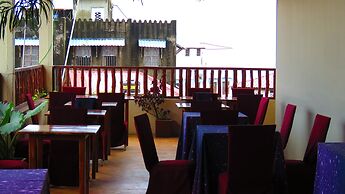 Rumaisa Hotel