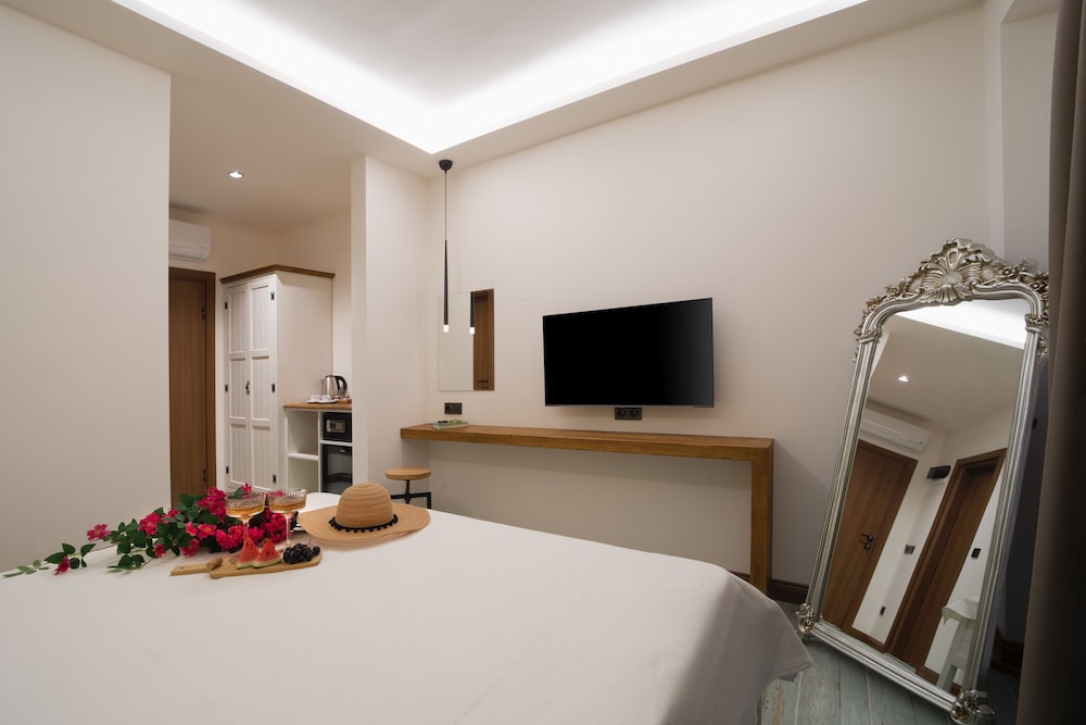 Melitya House