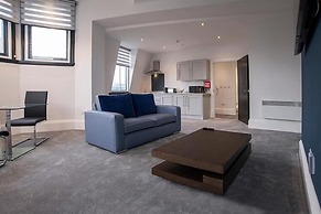 Cavern Quarter Apts - 31 North John St