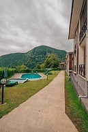 Mila Garden Villas & Bungalows