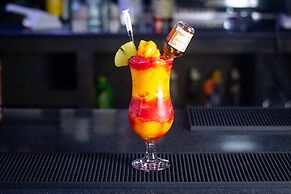 Crown Hotel Piarco