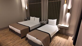 Lala Grand Hotel