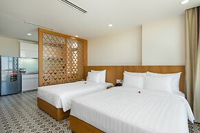 Record Hotel