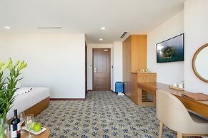 Record Hotel