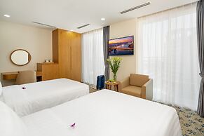 Record Hotel
