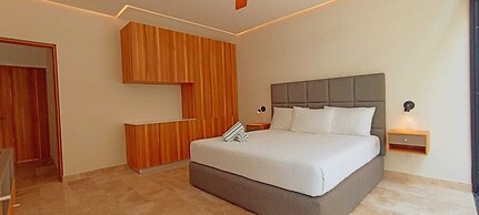 Elena 1 BR
