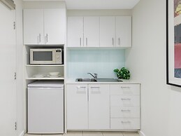 Brady Apartment Hotel Flinders Street