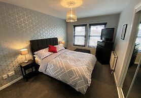 NEW Super 2 Bedroom Flat in Falkirk