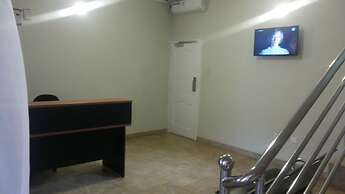 DAKS HOTEL KIRINYA