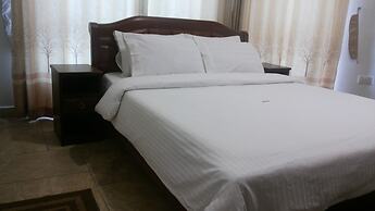 DAKS HOTEL KIRINYA