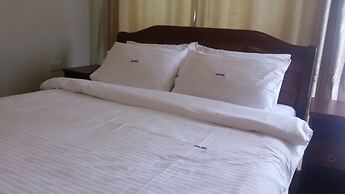 DAKS HOTEL KIRINYA