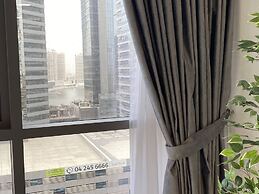 Lux BnB Bellevue Tower City  View