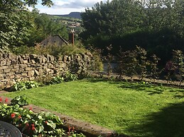 Hawkyard's Cottage