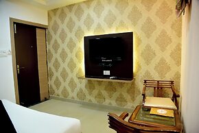 HOTEL RADIANCE