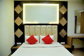 HOTEL RADIANCE