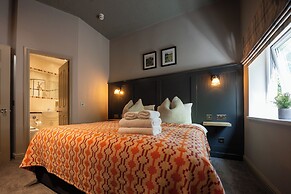 Tyn-y-Coed Hotel