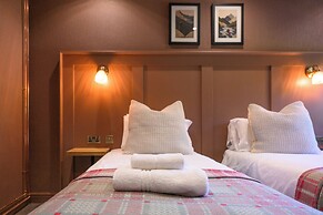 Tyn-y-Coed Hotel