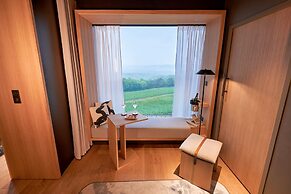 Loisium Wine & Spa Hotel Champagne