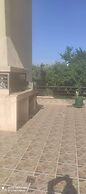 Immaculate 2-bed Apartment