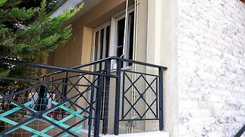 Immaculate 2-bed Apartment