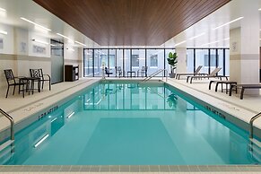 Courtyard by Marriott Montreal Midtown