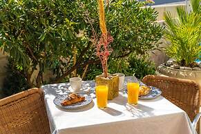 Villa Aura - Adult Only