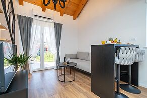 Villa Aura - Adult Only