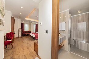 Mukarnas Pera Hotel