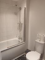 No 2 Georgian Shared House - By Clifton Short Lets