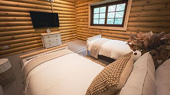 Aspen Lodge
