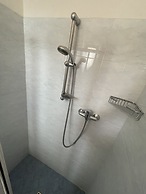 Hotel Moroni