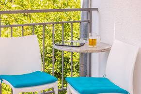 Bright 3-bedroom Apartment in Lovran