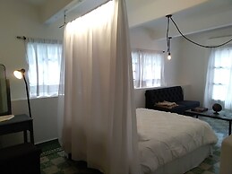 ATEMPORAL bed and breakfast Hotel