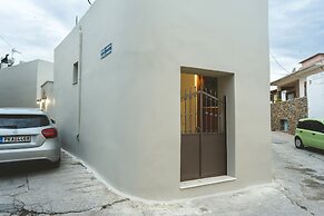 Aesthisis Sensational Accommodation