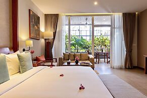 Indra Hotel