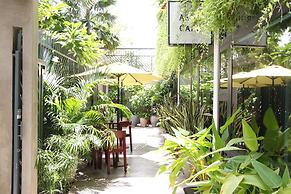 Indra Hotel