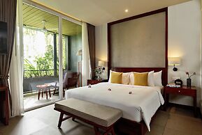 Indra Hotel