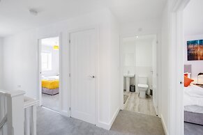 Modern 5 Bedroom 3 Bath Hse Aylesbury
