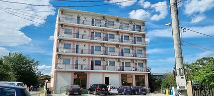 Blue Sky Hotel