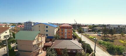 Blue Sky Hotel