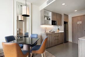 Staybridge Suites Bangkok Sukhumvit by IHG