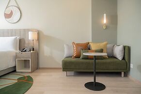 Staybridge Suites Bangkok Sukhumvit by IHG