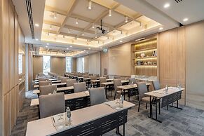 Staybridge Suites Bangkok Sukhumvit by IHG