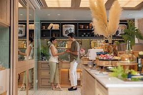Staybridge Suites Bangkok Sukhumvit by IHG