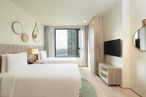 Staybridge Suites Bangkok Sukhumvit by IHG