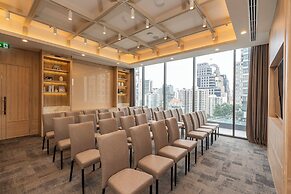 Staybridge Suites Bangkok Sukhumvit by IHG