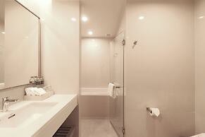 Staybridge Suites Bangkok Sukhumvit by IHG