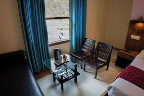 Hotel Falcon Crest