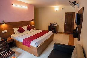 Hotel Falcon Crest