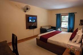 Hotel Falcon Crest